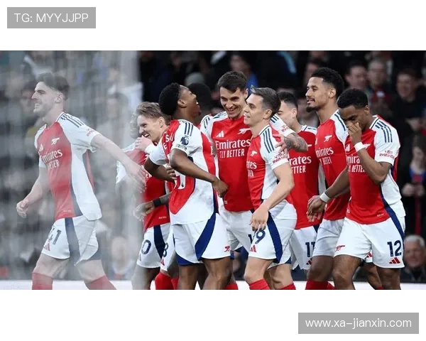 英超新赛季荷兰双塔范迪克德里赫特联手防守智能技术助力攻防效率提升